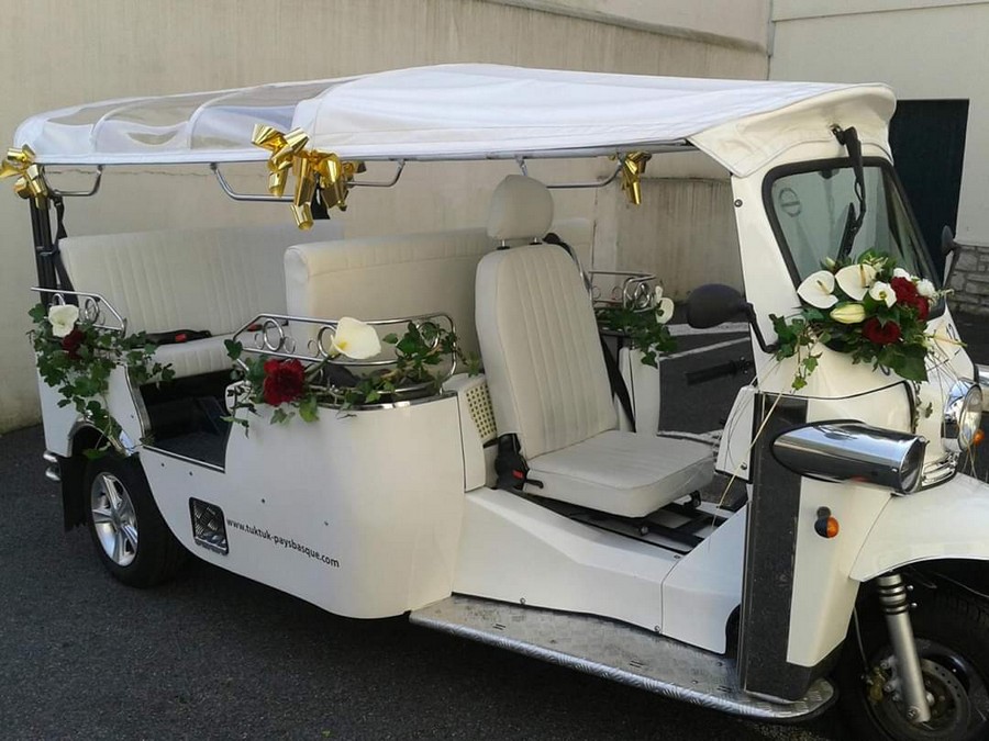 decoration tuk tuk pour mariage à Tarnos